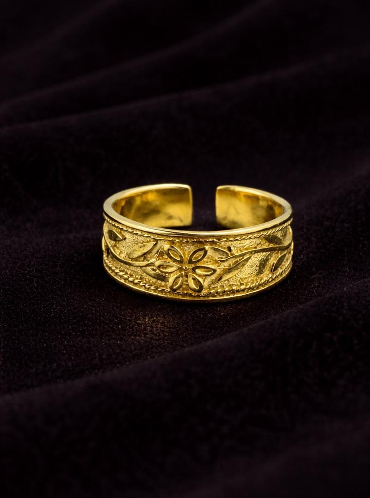 Byzantine Floral Cuff Ring – Adjustable Ornate Leaf Band with Classic Gold Finish