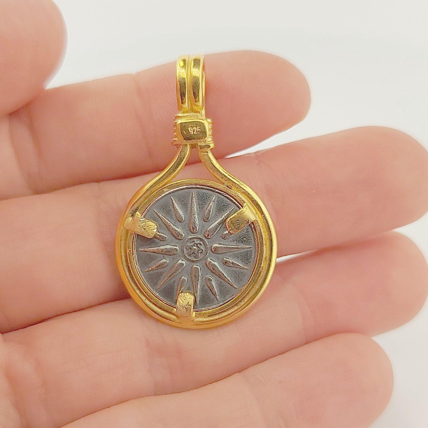 Vergina Star Pendant: Silver & Gold Macedonian Sun Medallion