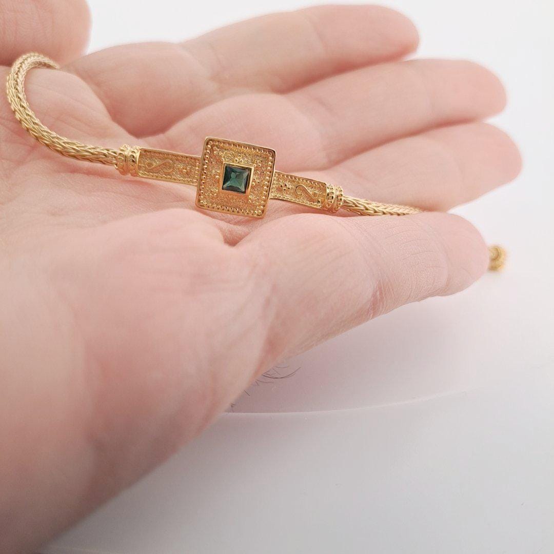 Byzantine Bracelet – Gold Plated Chain Sterling Silver Jewelry With Green Gemstone
